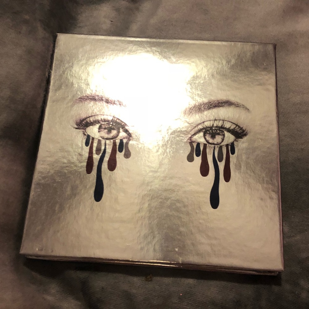 Kylie Cosmetics 2016 Holiday Palette